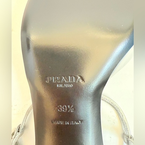 Prada Metallic Grey leather Modellerie Pointed Toe Kitten Heel Pump EU 39.5 - Picture 6 of 12